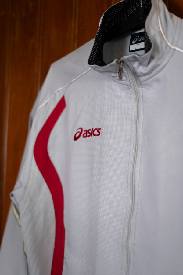 DSC03897 Asics Track Jacket