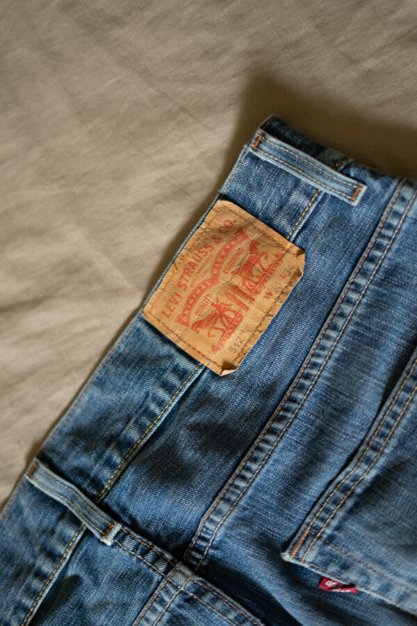 DSC03969 Levi's 512 Vintage Light Wash Straight Fit Jeans